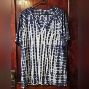 Sonoma navy blue and white tie dye vneck tee xxl